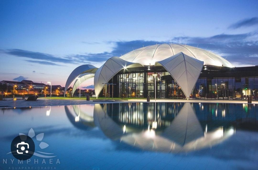 Vila Casa Casy Oradea Exteriér fotografie
