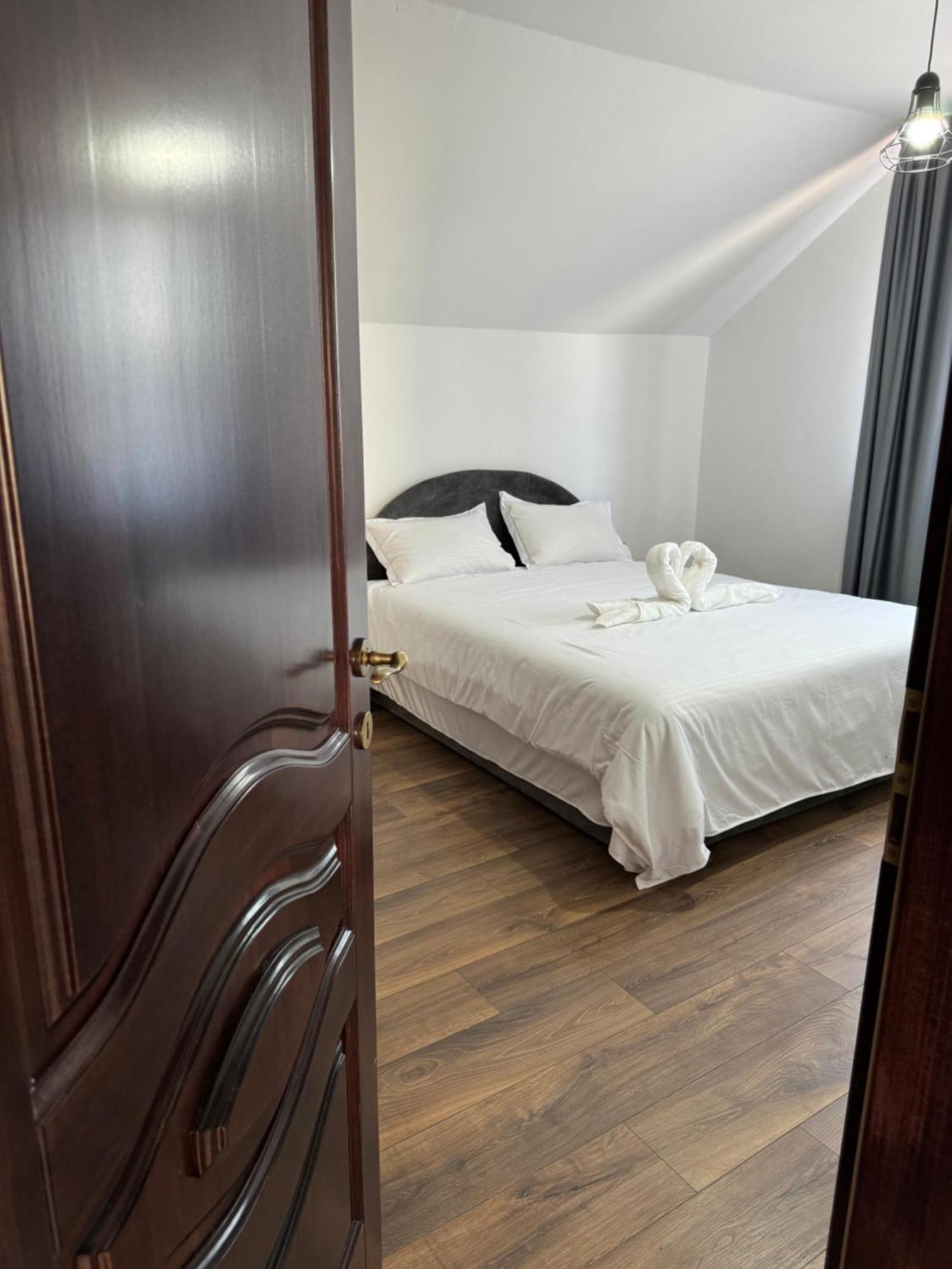 Vila Casa Casy Oradea Exteriér fotografie