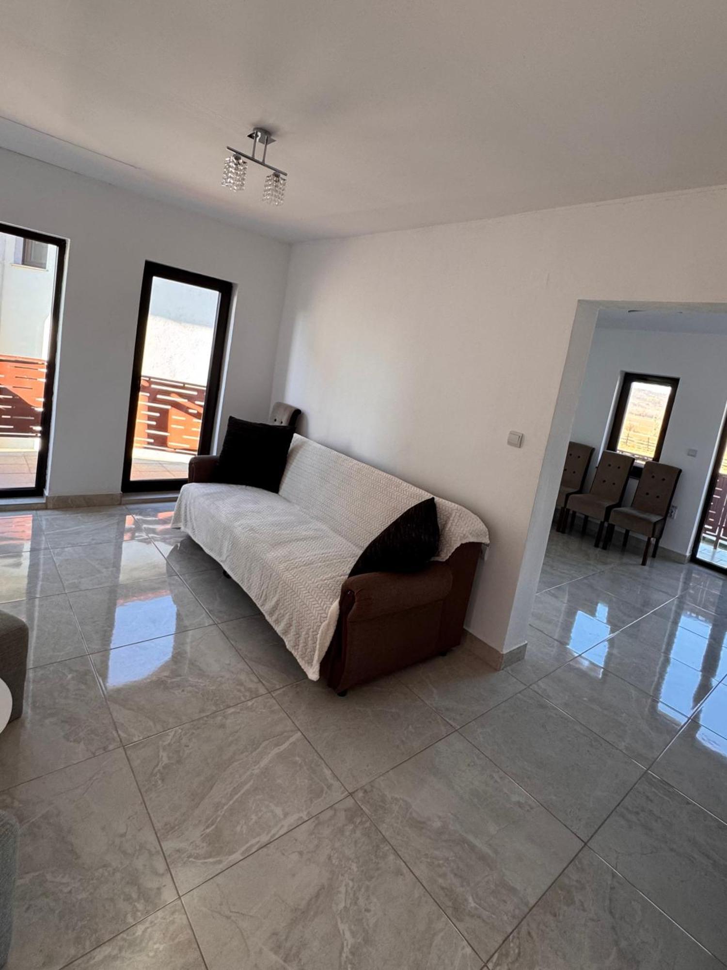 Vila Casa Casy Oradea Exteriér fotografie